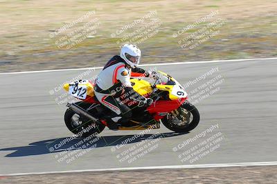 media/Feb-05-2023-Classic Track Day (Sun) [[c35aca4a42]]/Group 2/session 1 turn 9/